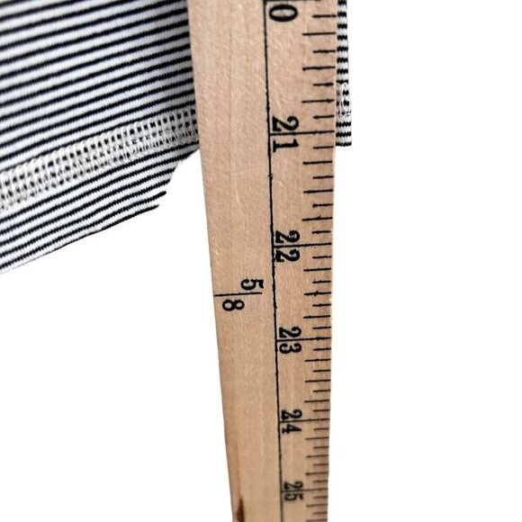 Albion Fit White Black Stripe Ruffle Fold Over Petal Crop Leggings Size S Small - Picture 7 of 12